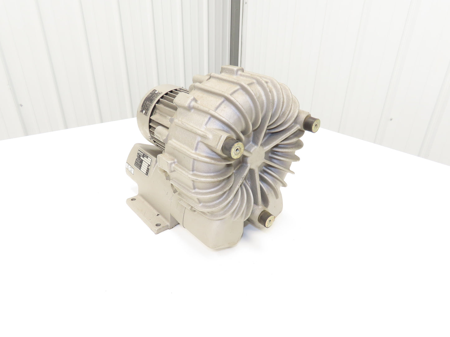 Becker SV5.90/1-01 Regenerative Vacuum Blower 92 CMH .44KW 230/460 3PH 50/60HZ