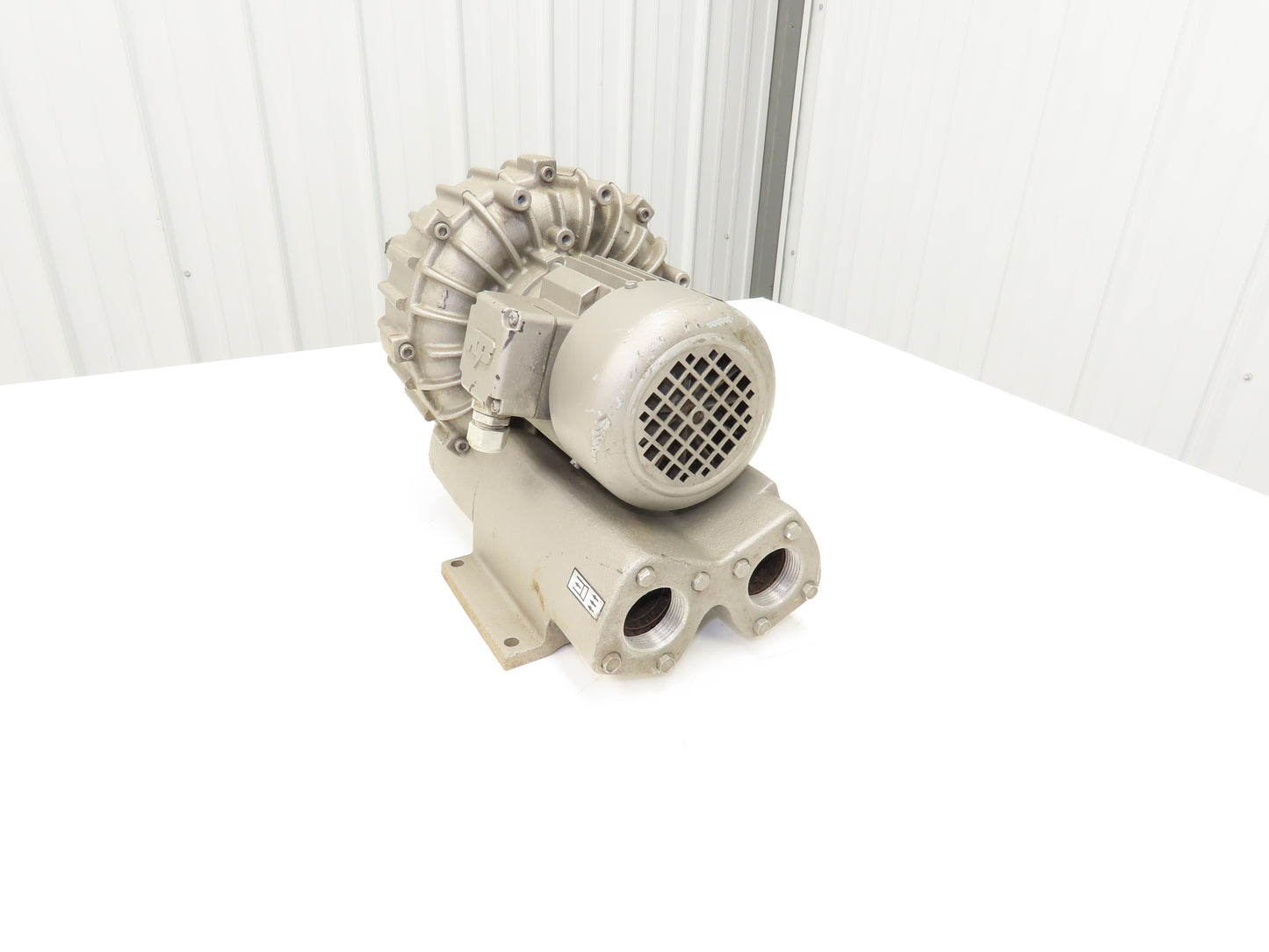 Becker SV5.90/1-01 Regenerative Vacuum Blower 92 CMH .44KW 230/460 3PH 50/60HZ