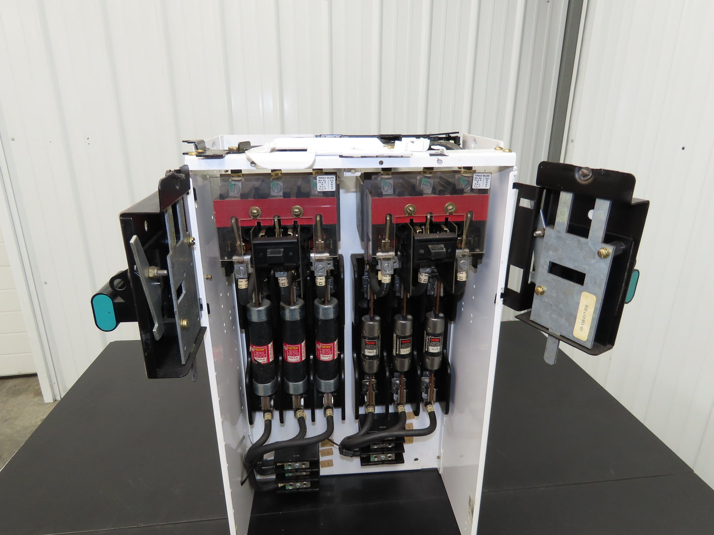 Siemens DS36U Bucket Double Breaker MCC Fused Motor Disconnect 600V 75Hp