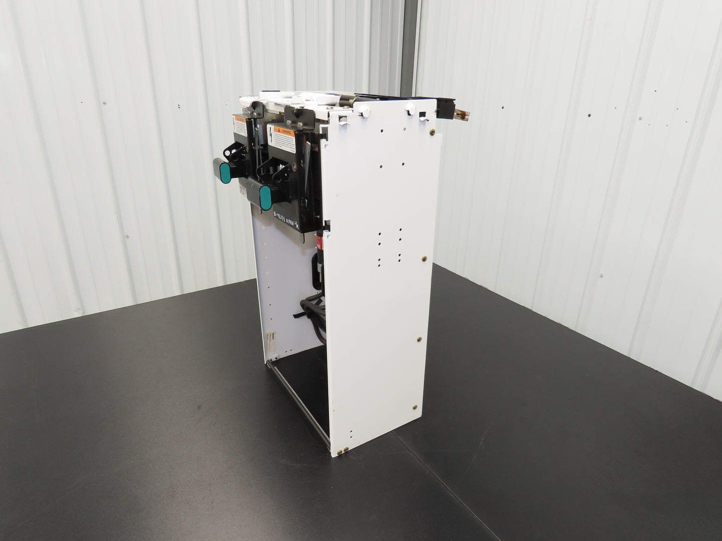 Siemens DS36U Bucket Double Breaker MCC Fused Motor Disconnect 600V 75Hp