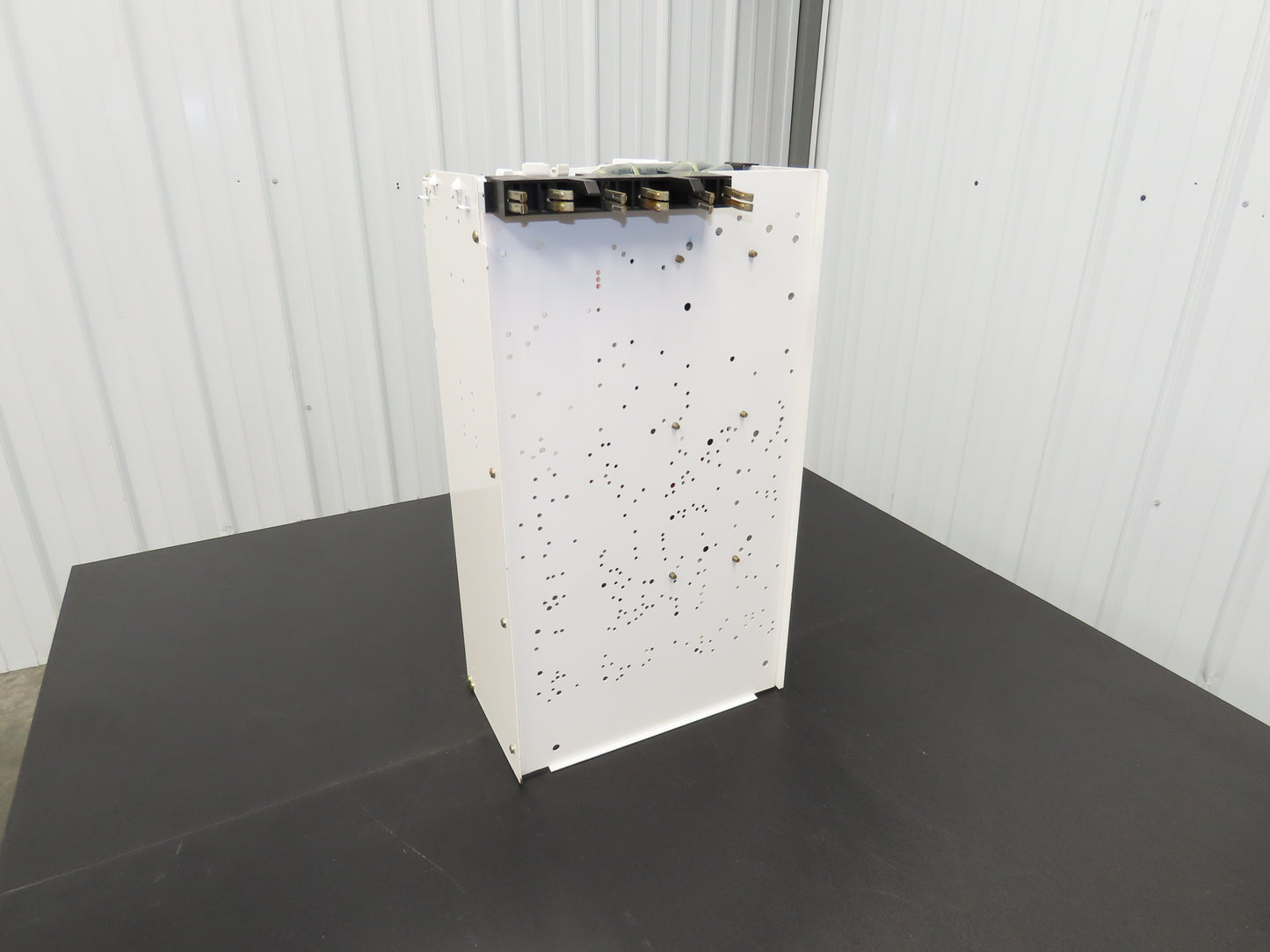 Siemens DS464R Bucket MCC Fused Motor Disconnect 600VAC 150Hp 200A 250VDC