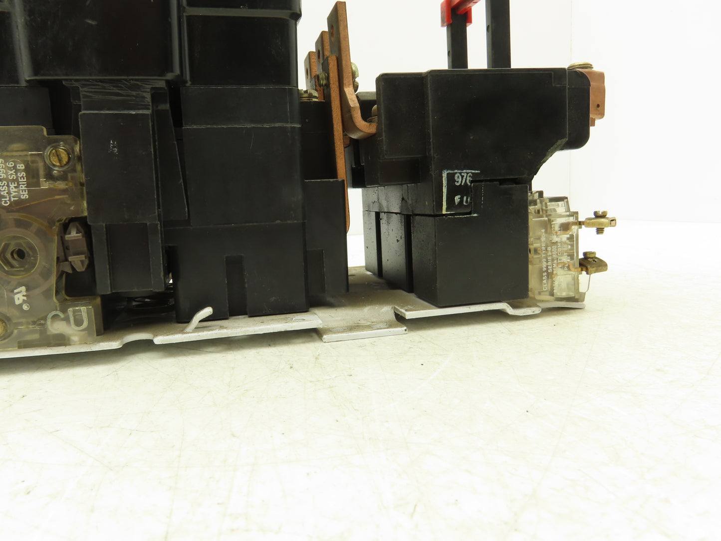 Square D 8536 SE01S NEMA Size 3 Motor Starter Contactor 50Hp 600V 3PH 120V Coil