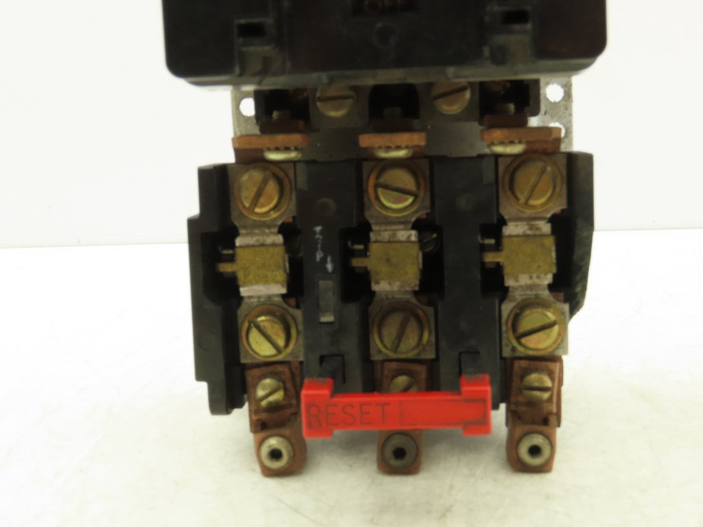 Square D 8536 SE01S NEMA Size 3 Motor Starter Contactor 50Hp 600V 3PH 120V Coil