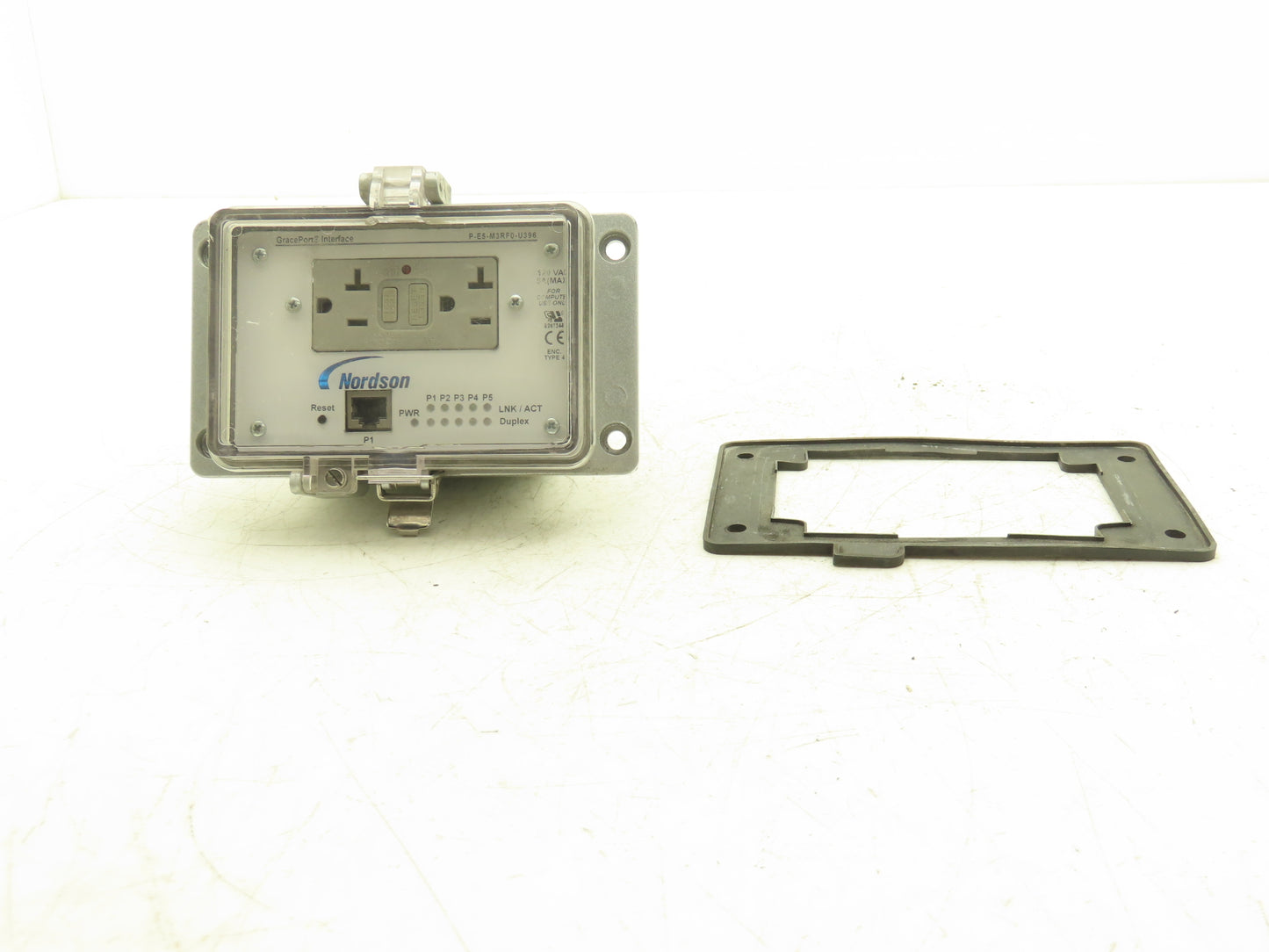 Nordson P-E5-M3RF0-U396 Ethernet Switch & 120V Internal/External Panel Interface