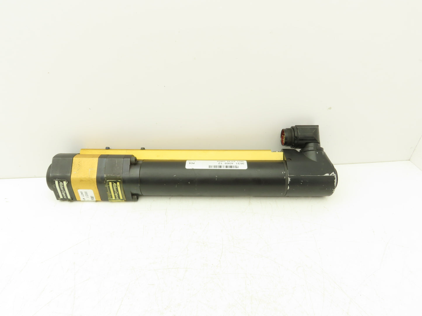 Atlas Copco 4220 3758 30 Servo Nutrunner Drive QXT 62-100 / BSM 33140-R2.5
