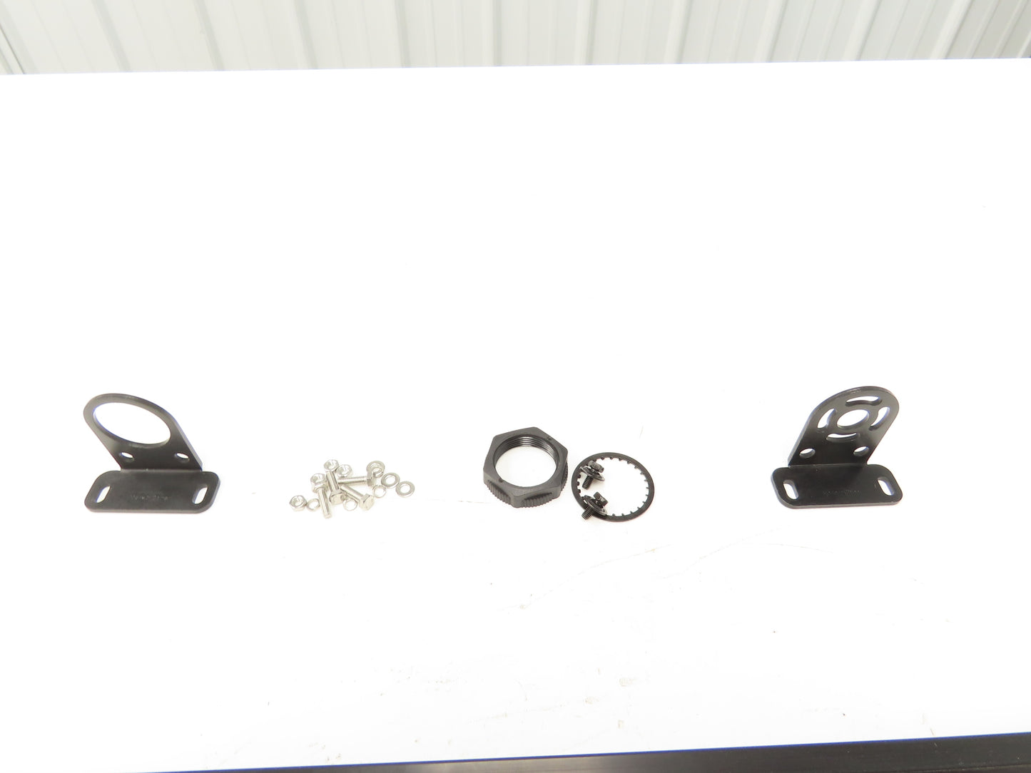 Banner 39586 Mini-Array Receiver Sensor 1057mm 19mm Beam Spacing Light Curtain