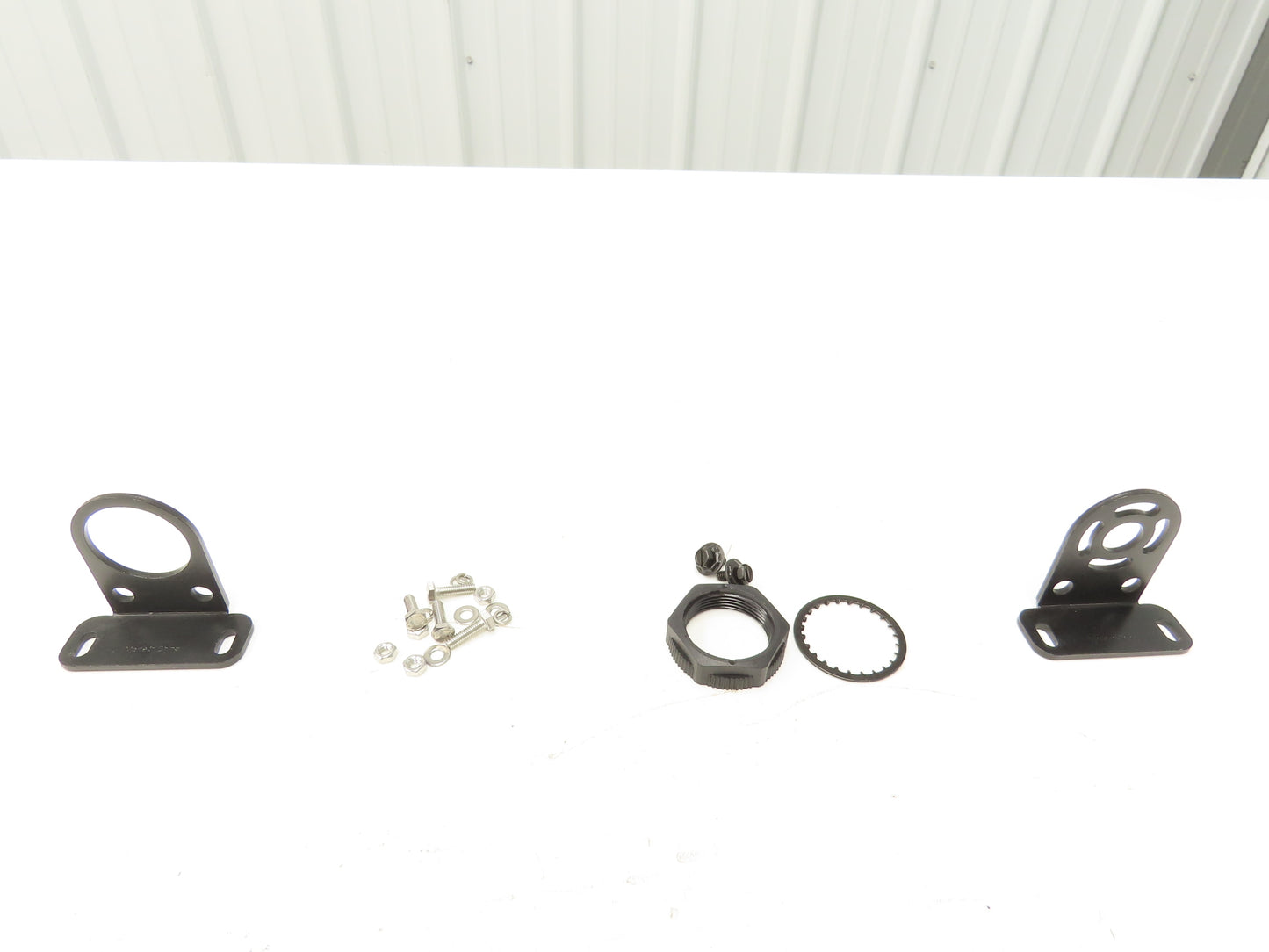 Banner 39578 Mini-Array Emitter Sensor 1057mm 19mm Beam Spacing Light Curtain