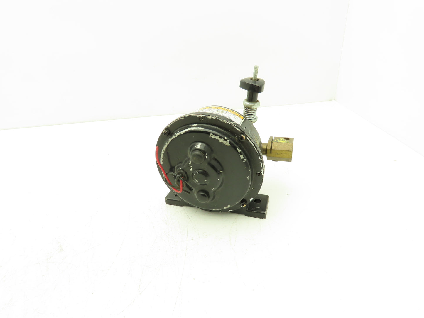 Yaskawa Electric PMEE-12-KB31 Welder Wire Motor Feeder 24V Size 1.2 Roller