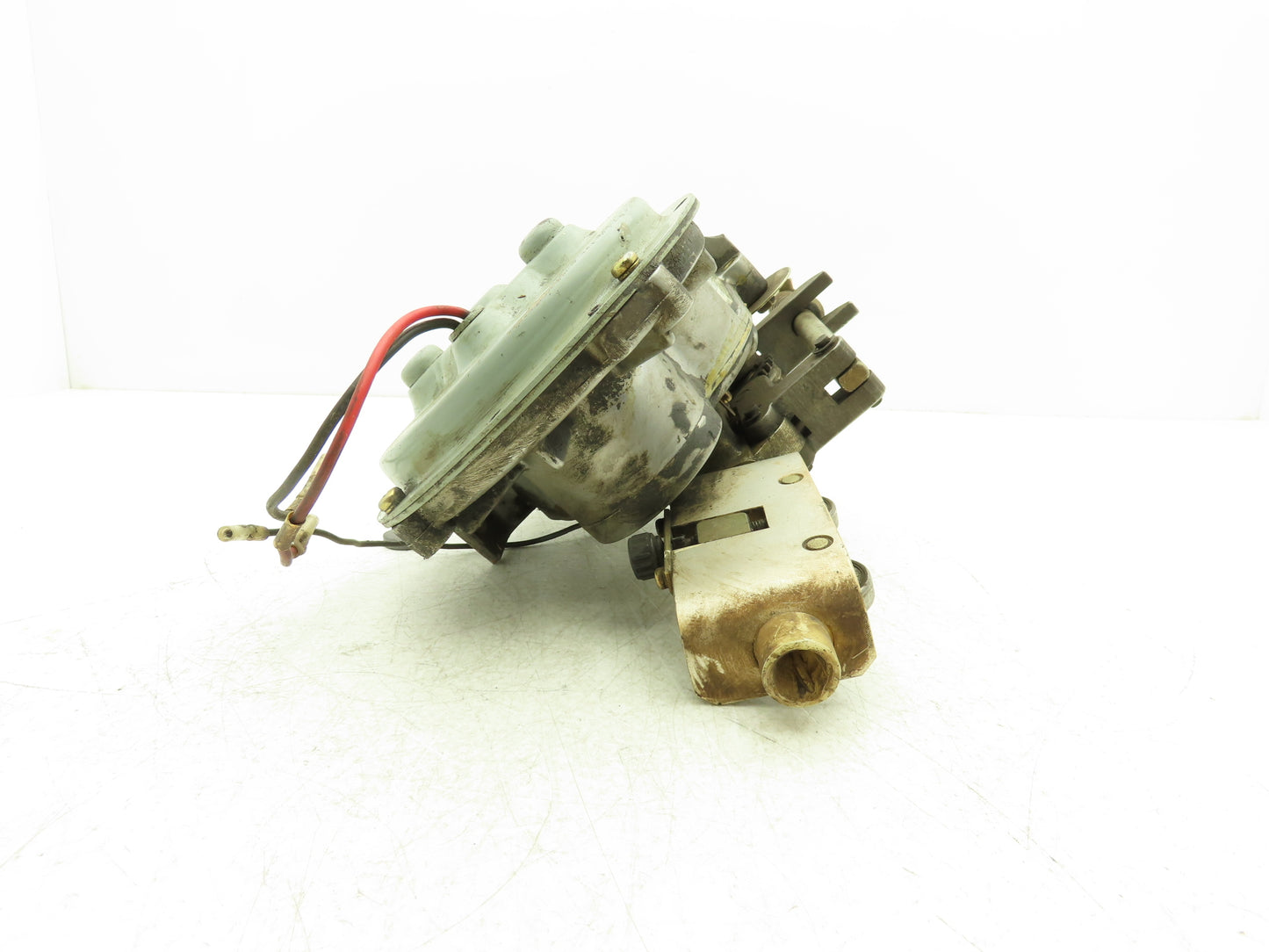 Yaskawa PMEE-12CBB Welder Wire Motor Feeder 24VDC 3/64 Rollers Missing Handle