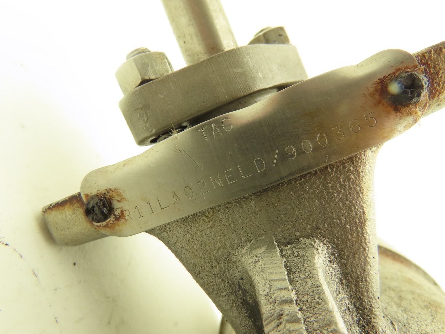 Neles R11LA02CJJL Segment Valve R-Series V-Port 2" Stainless 400 PSI 15mm Stem