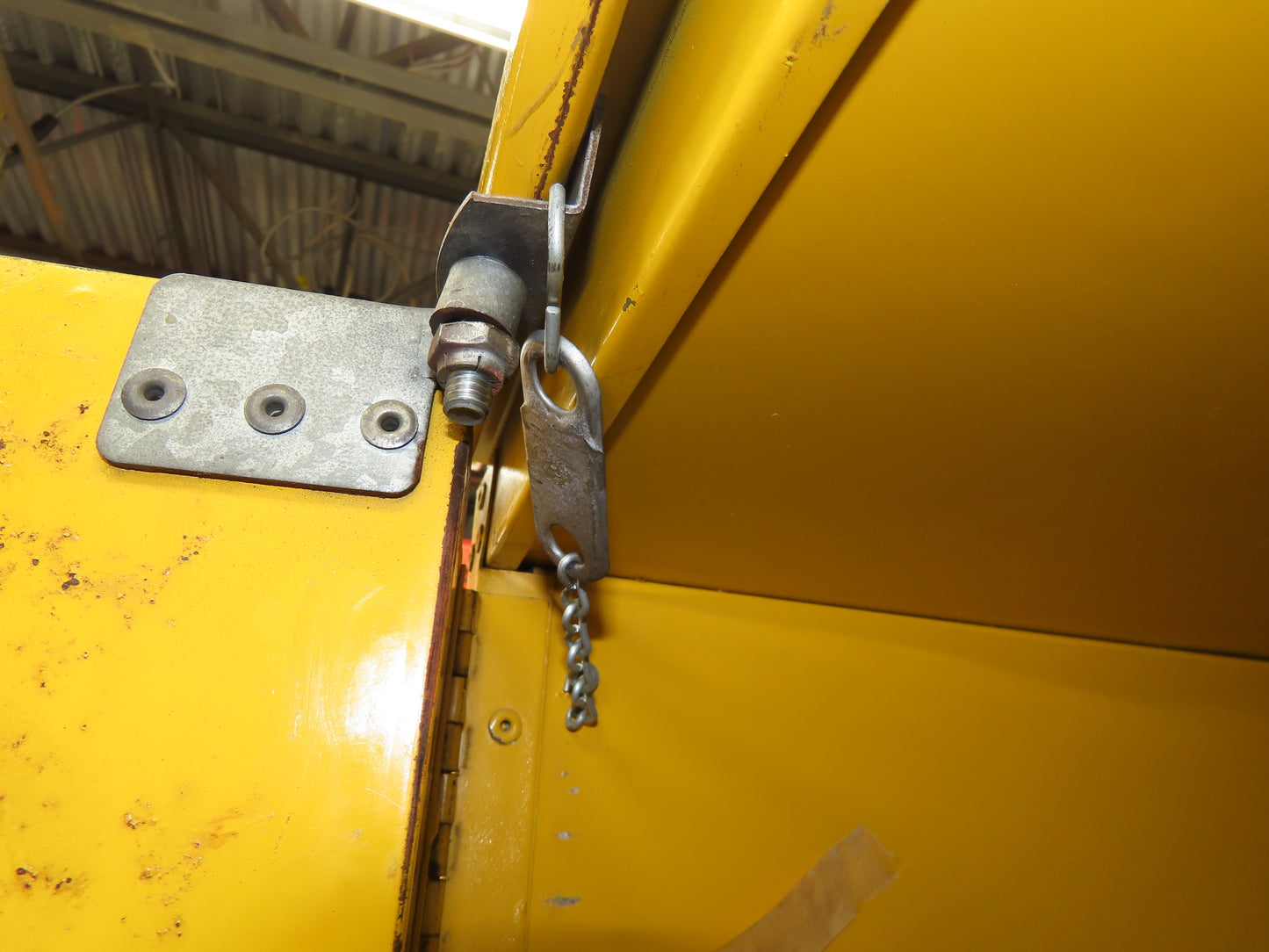 Eagle Flammable Liquid Safety Cabinet Yellow Bi Fold Door 60 Gal Self Closing