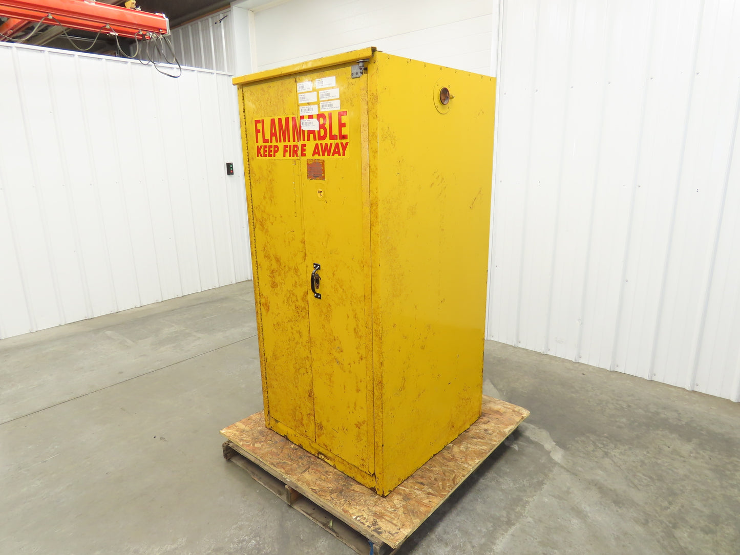 Eagle Flammable Liquid Safety Cabinet Yellow Bi Fold Door 60 Gal Self Closing