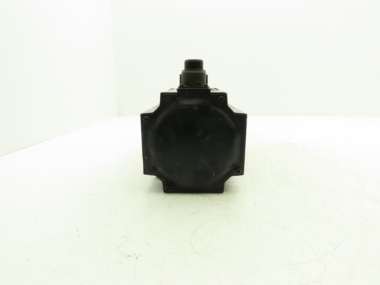 Yaskawa USAGED-09A22K AC Servo Motor 0.85kW 3PH 1500 RPM Encoder UTOPH-81AWF