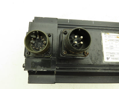 Yaskawa USAGED-09A22K AC Servo Motor 0.85kW 3PH 1500 RPM Encoder UTOPH-81AWF
