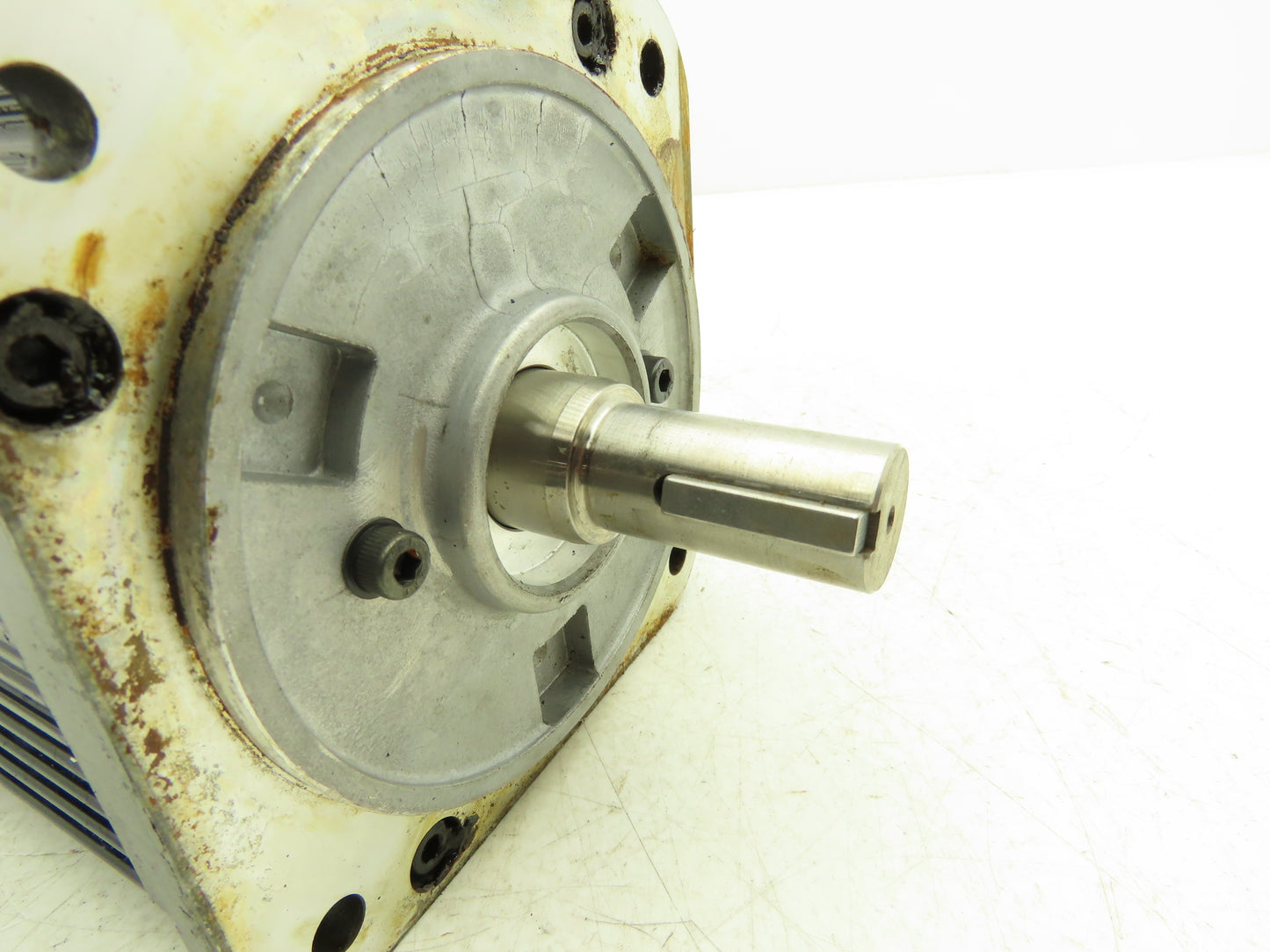 Yaskawa USAGED-09A22K AC Servo Motor 0.85kW 3PH 1500 RPM Encoder UTOPH-81AWF