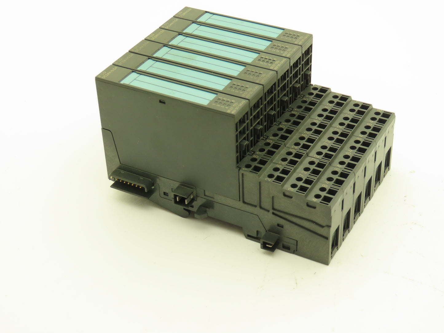 Siemens 6ES7 132-4BF00-0AA0 SIMATIC 8PT Digital Output W/Terminal 24VDC Lot Of 6