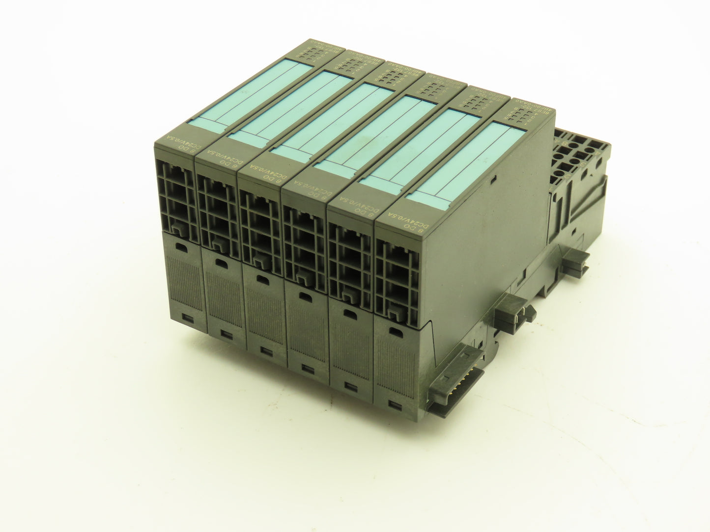 Siemens 6ES7 132-4BF00-0AA0 SIMATIC 8PT Digital Output W/Terminal 24VDC Lot Of 6