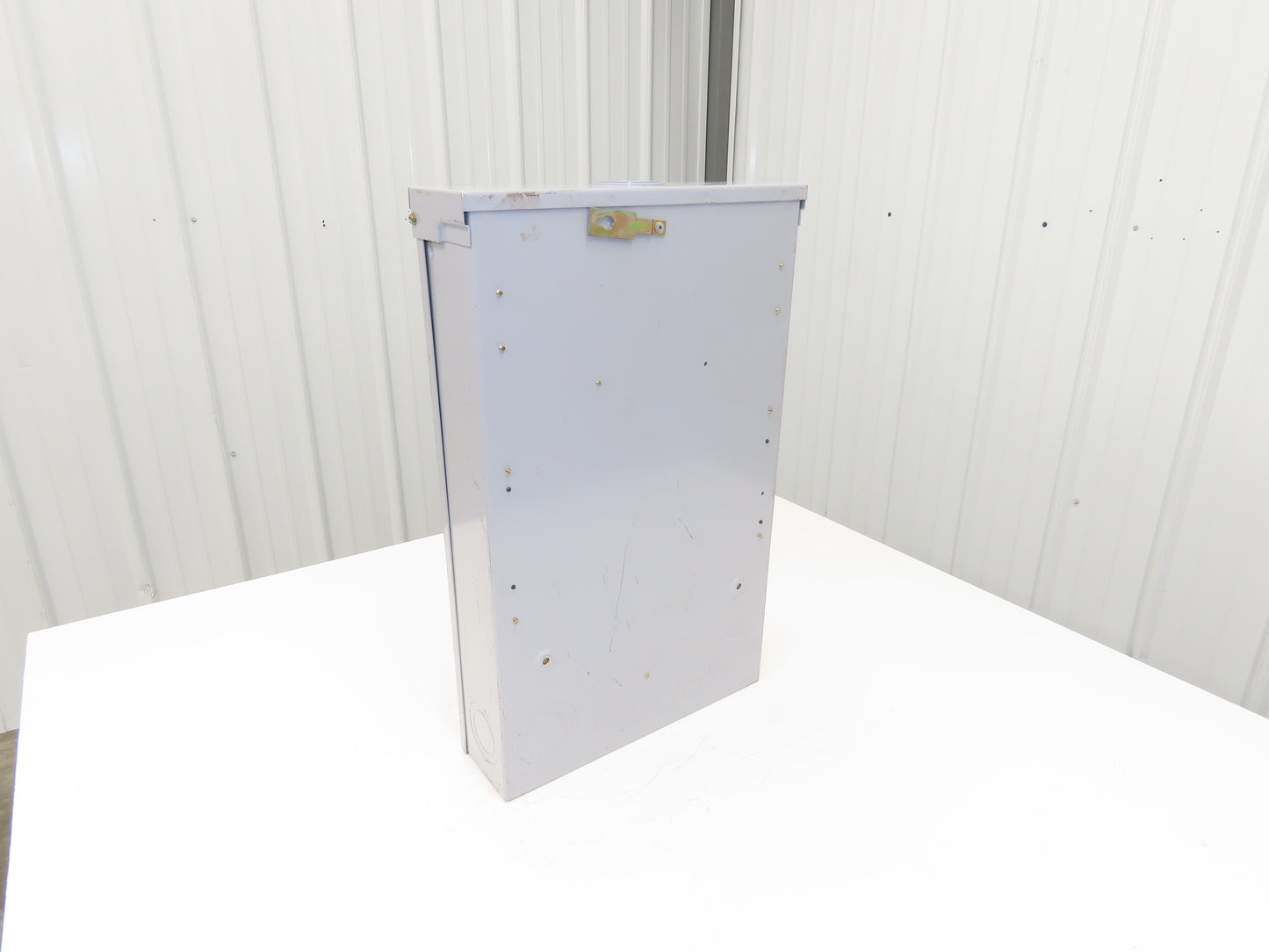 Challenger SLB20 Breaker Load Center Enclosure 200A 120/240V 1PH 3R Rainproof