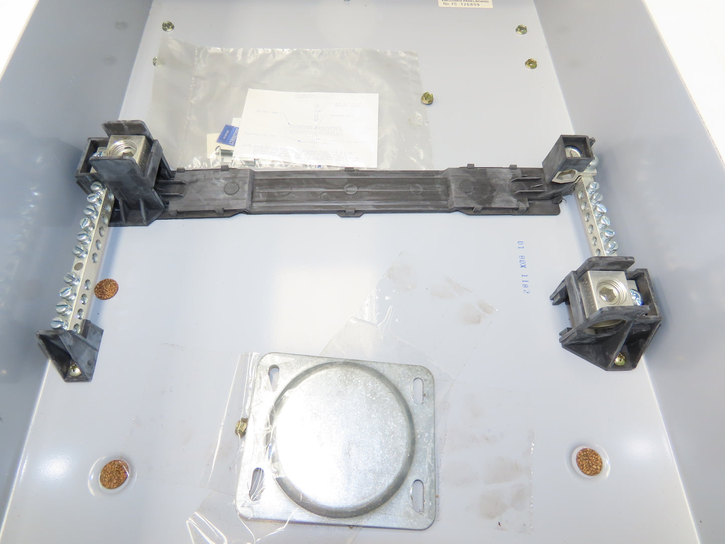 Challenger SLB20 Breaker Load Center Enclosure 200A 120/240V 1PH 3R Rainproof