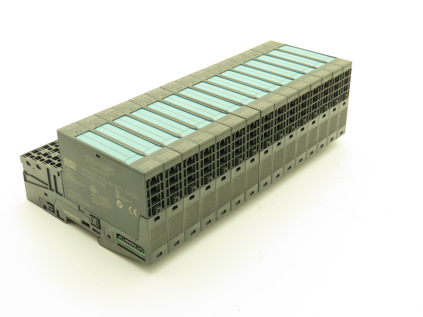 Siemens 6ES7 132-4HB01-0AB0 SIMATIC 2 Relay Outputs W/Terminal 24VDC Lot Of 15