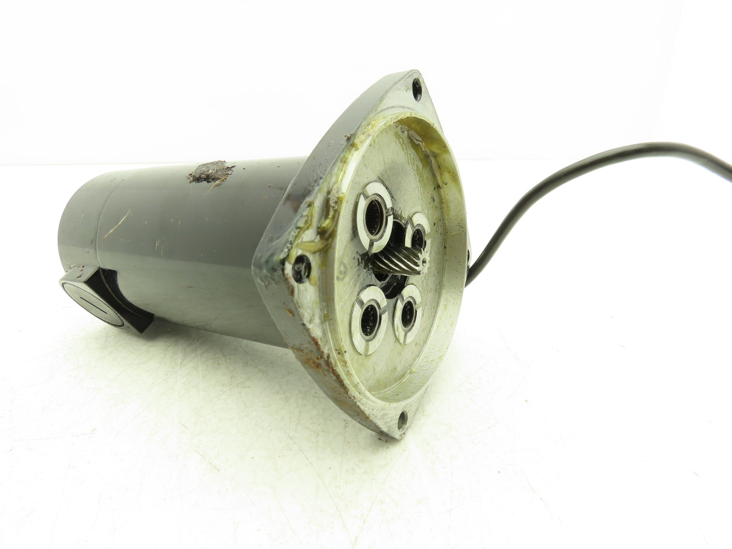 Bodine 32A5BEPM-E4 DC Gearmotor 90V 80:1 Reducer 21 RPM 273 lb-in Motor Only