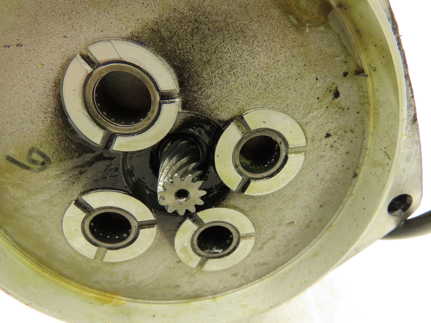 Bodine 32A5BEPM-E4 DC Gearmotor 90V 80:1 Reducer 21 RPM 273 lb-in Motor Only