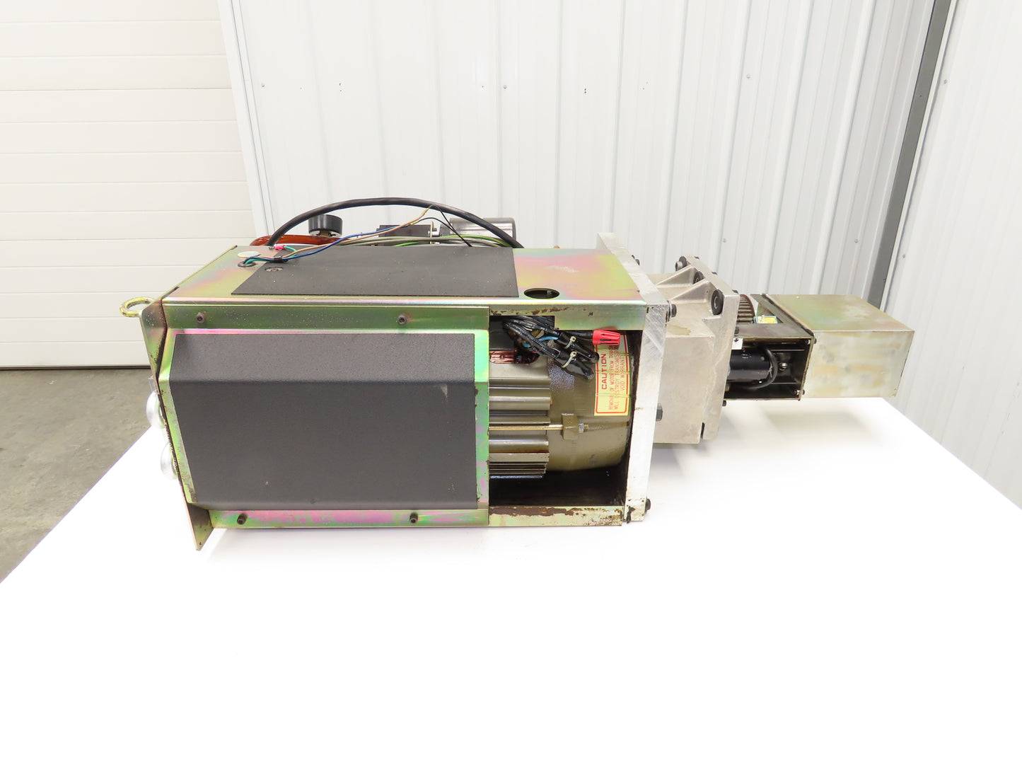 Hass VF-2 CNC Machining Spindle Motor 30Hp 8100 RPM Gear Reducer Belt Driven