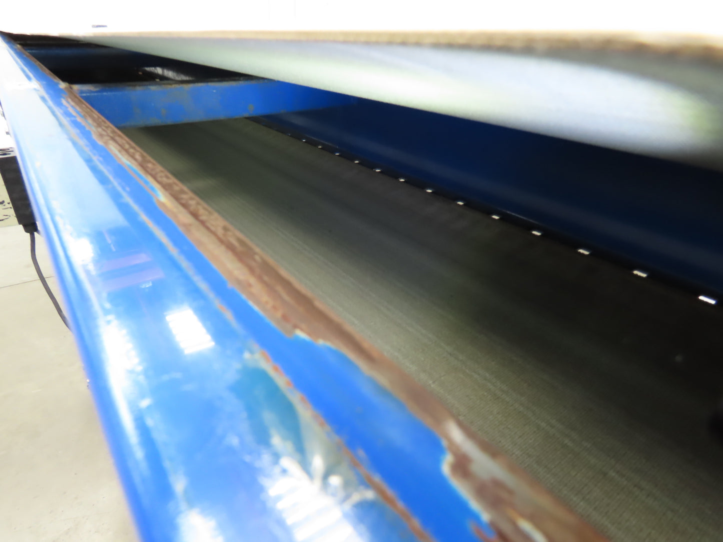 MAC 12"x 8' 4" Belt Conveyor 240mm Belt 115V 1PH Chain Drive 24fpm Adj Height