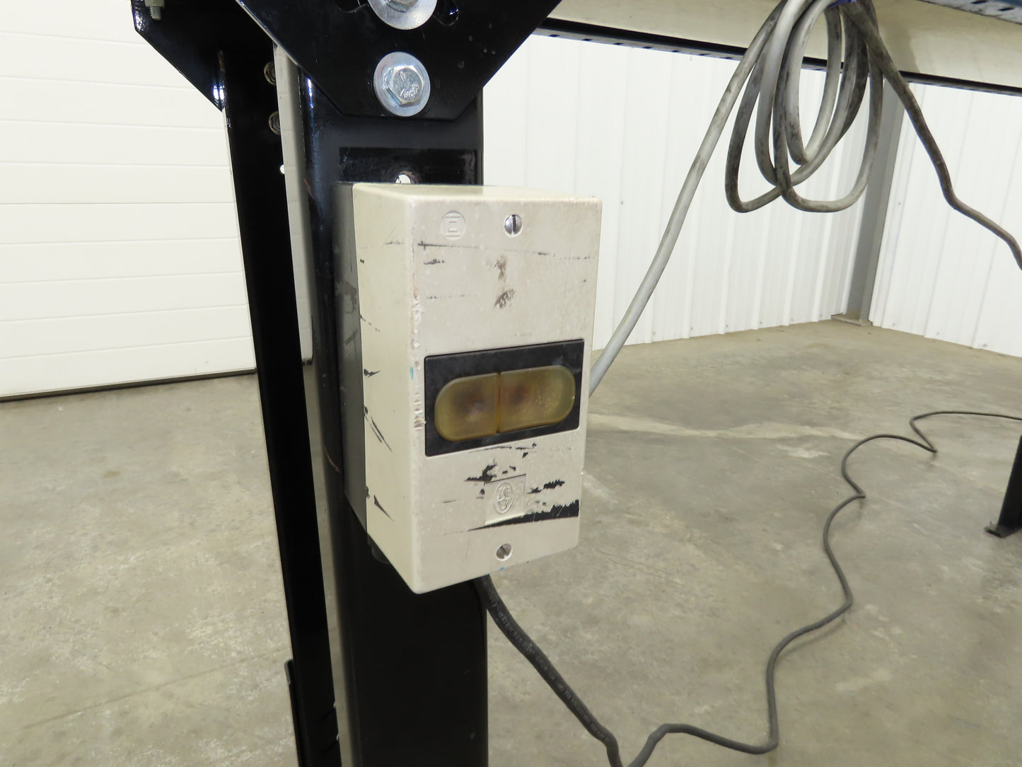 MAC 12"x 8' 4" Belt Conveyor 240mm Belt 115V 1PH Chain Drive 24fpm Adj Height