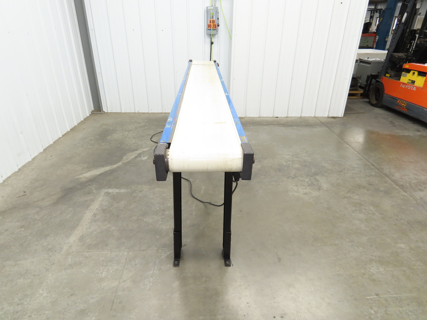 MAC 12"x 8' 4" Belt Conveyor 240mm Belt 115V 1PH Chain Drive 24fpm Adj Height