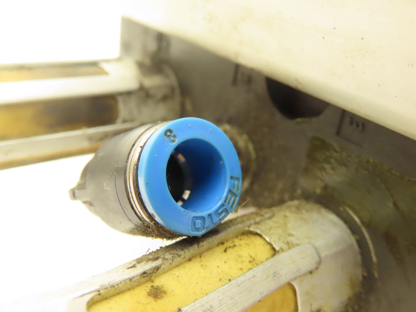 Festo 540516 1/4 Turn Pneumatic Actuator 1-1/2" NPT Stainless Ball Valve