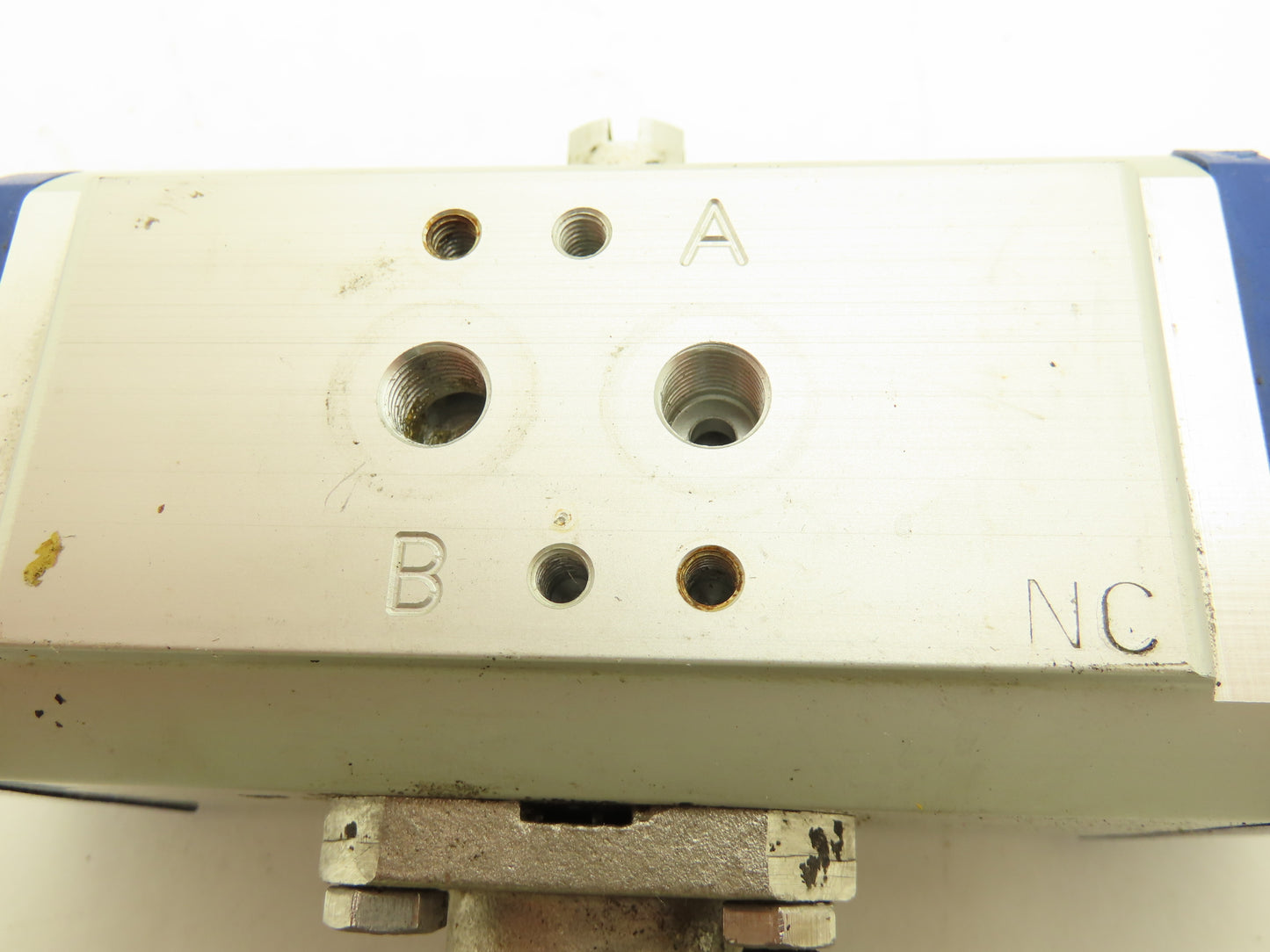 Pneumatikatlas KH114PFS 1/4 Turn Pneumatic Actuator 1-1/4" Stainless Ball Valve