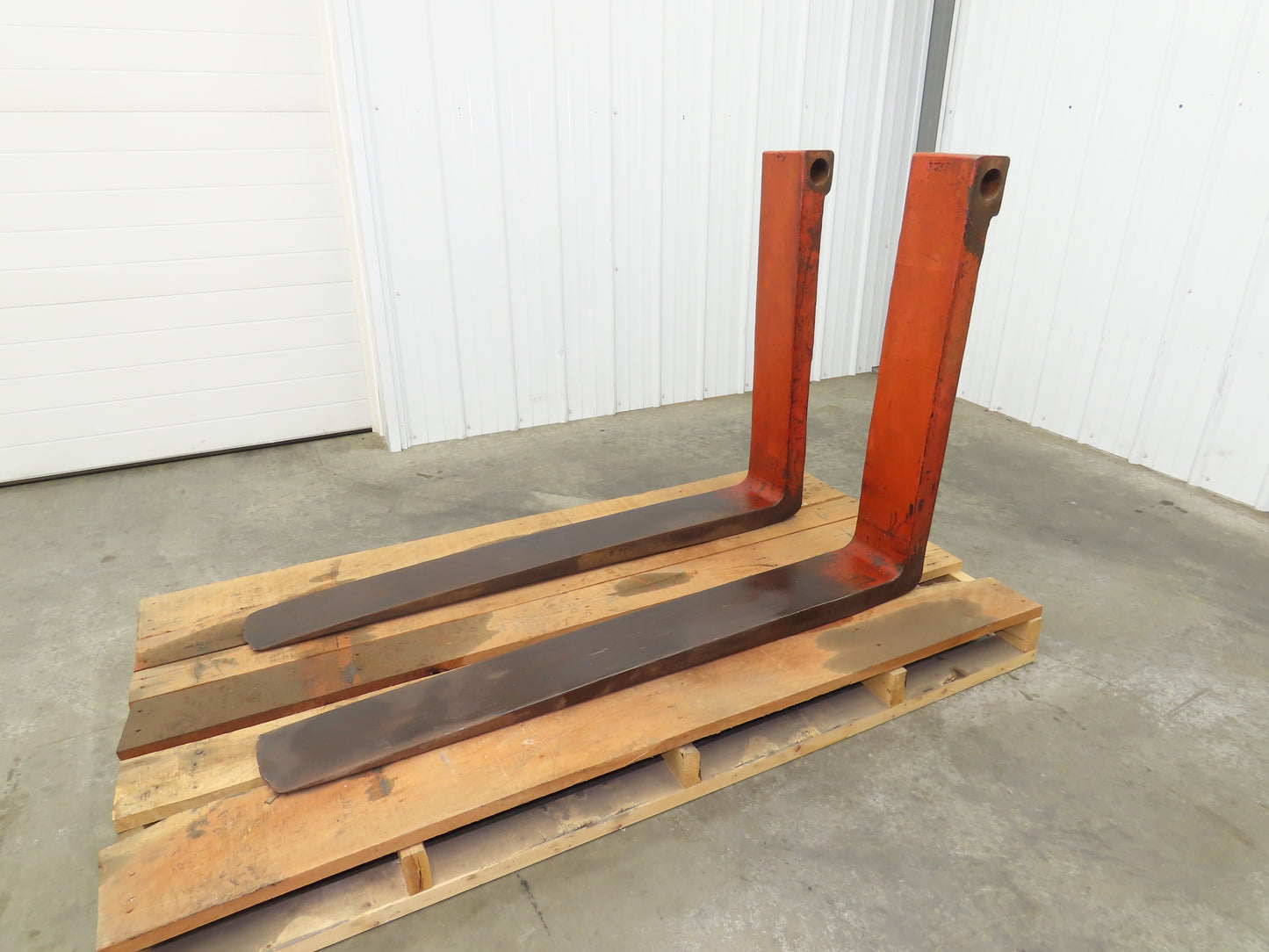 FDF 677309160 2.5x7x56" Pin-Type Shaft-Mounted Forklift Telehandler Forks 1-Pair