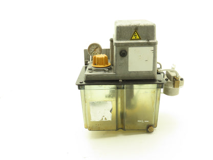 Daido Metal MRJ010211 Lubricator Oil Pump 0.1 L/min 3-Liter Tank 100/110V