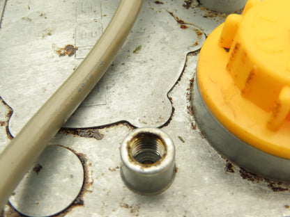 Lube Corp MMXL-III Automatic Lubricator CNC Oil Pump 2.5 ml Discharge / 15 min