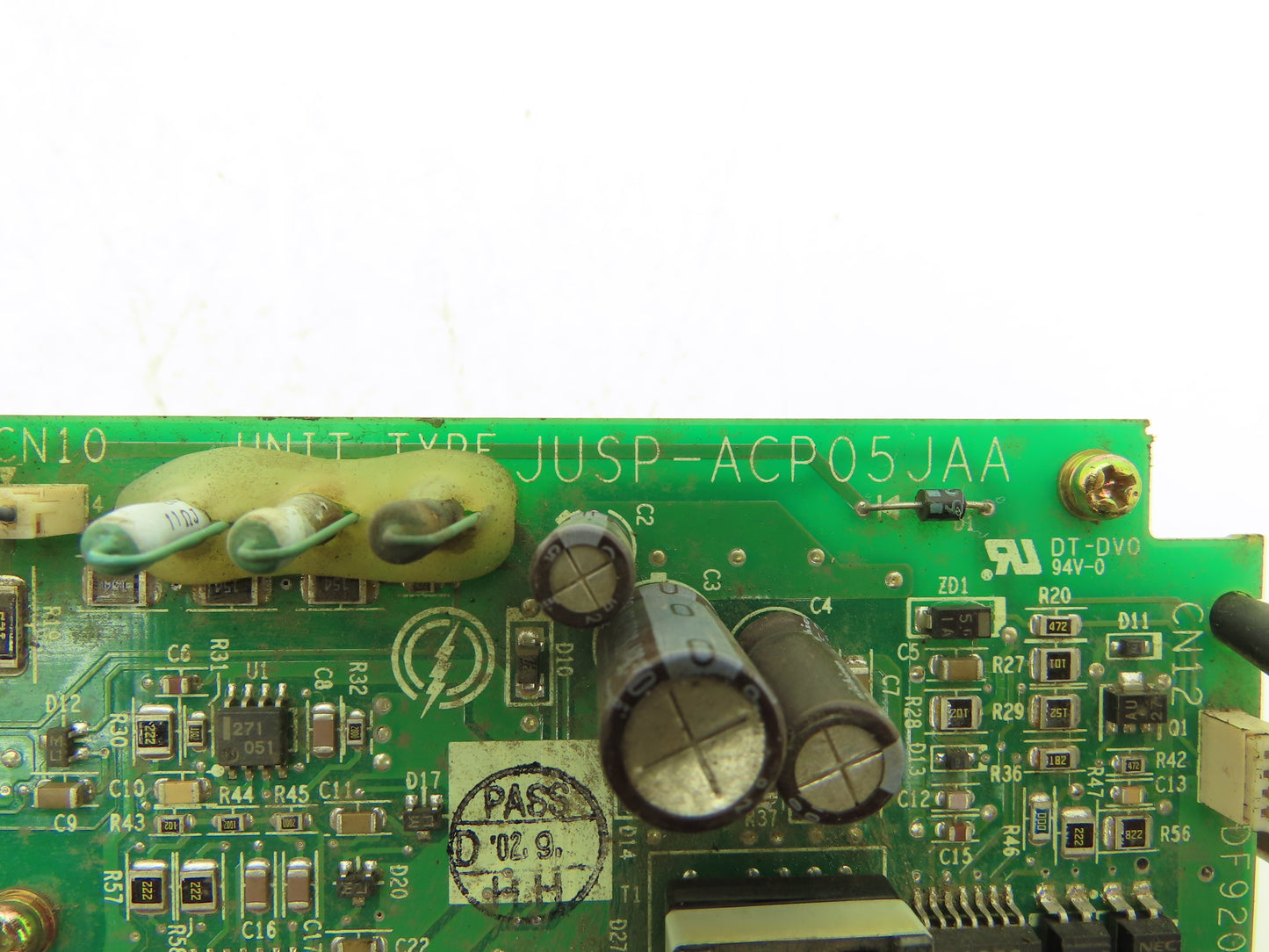 Yaskawa JUSP-ACP05JAB Servo Drive Controller Module