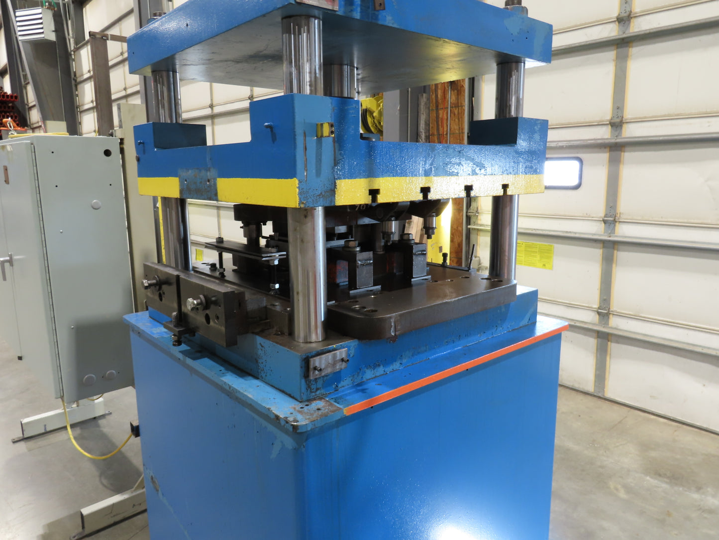 6 Ton 4-Post Vertical Press 24x24x16" 15Hp 460V Hydraulic Power Unit Punch Die
