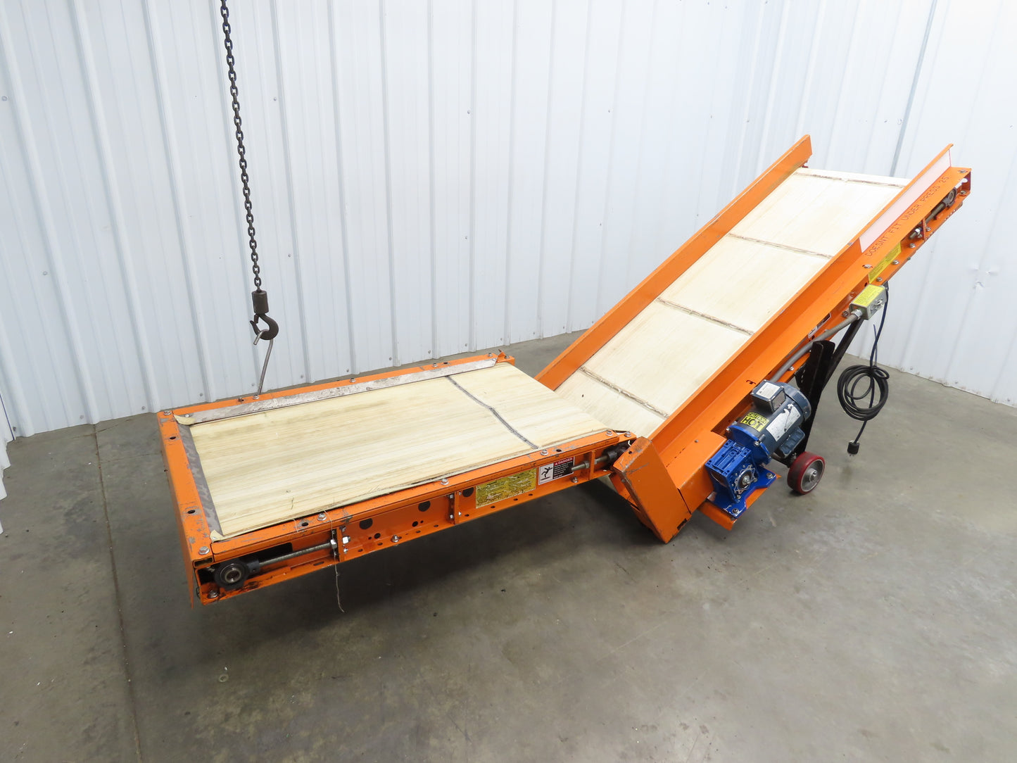 EMI Plastics CAR-24 Adjustable Flat to Incline Belt Conveyor 115V 1PH 20FPM
