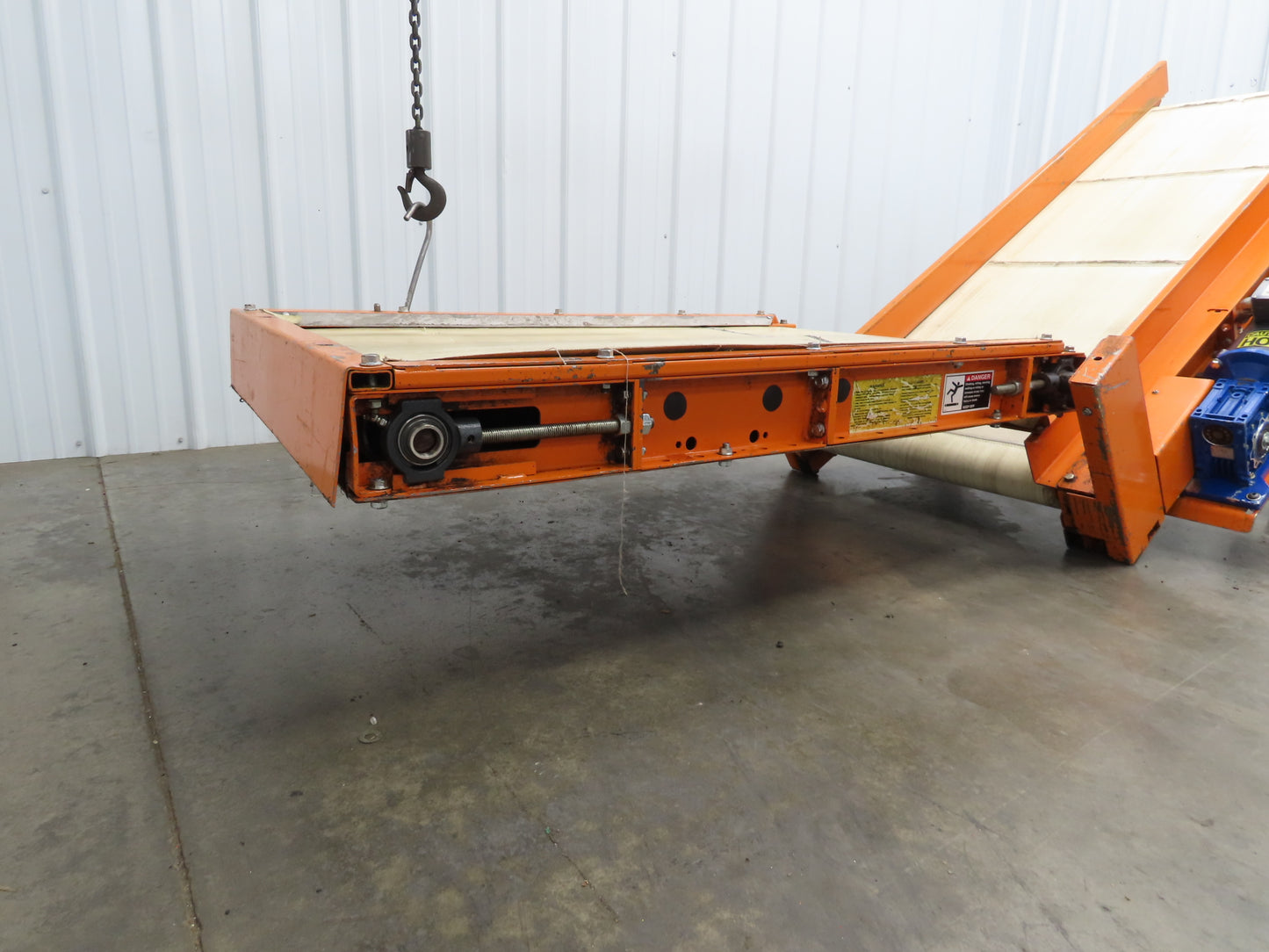 EMI Plastics CAR-24 Adjustable Flat to Incline Belt Conveyor 115V 1PH 20FPM