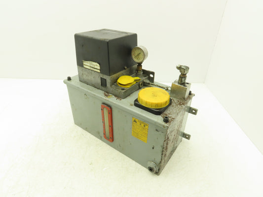 SKF MKU12-BW6-OI18+PSI Lubrication Pump Machine Oiler 6.7L Tank 0.1 L/Min 200V