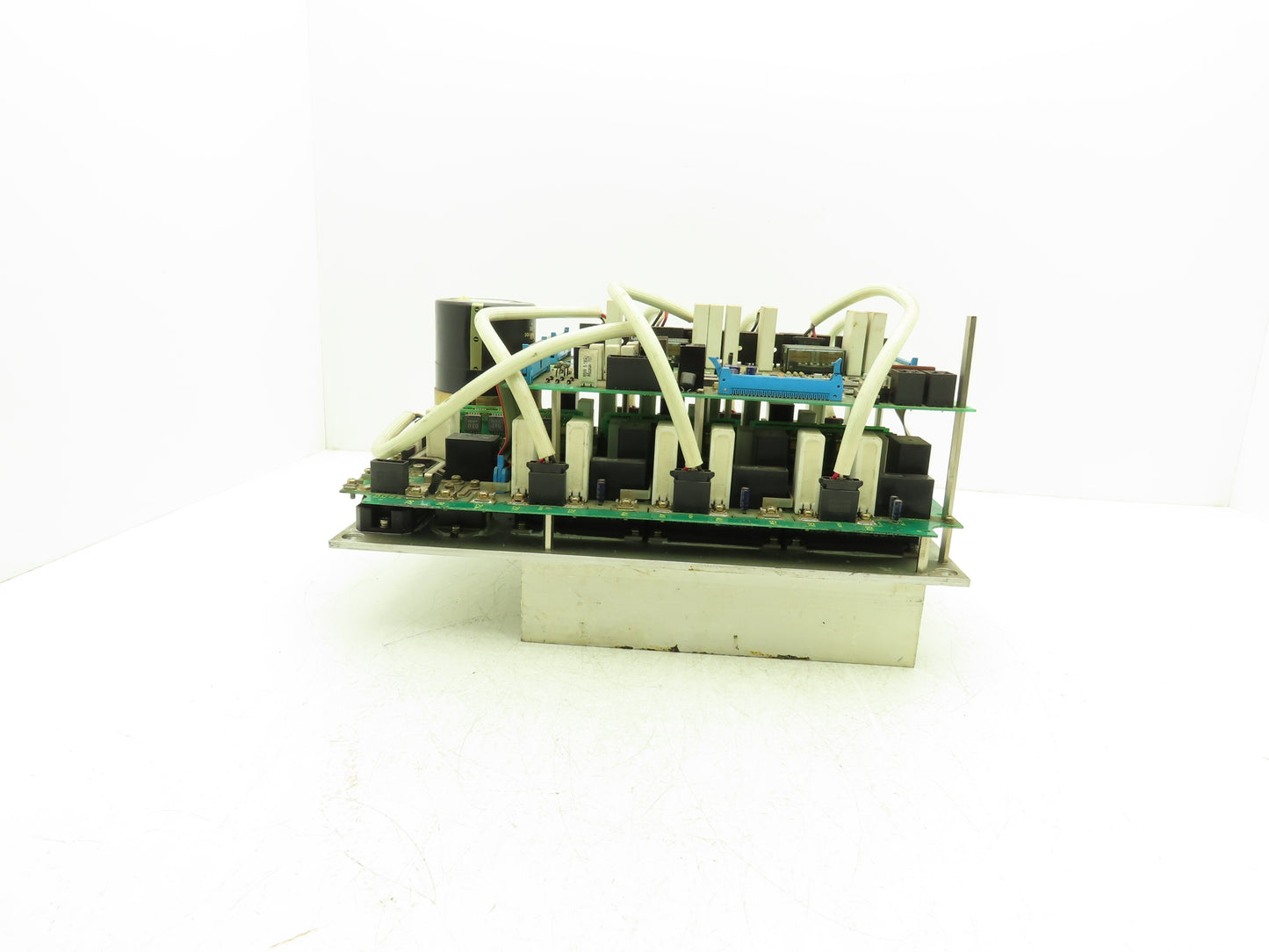 Fanuc A06B-6076-H101 Electronic Servo Drive Amplifier 5.5kW 230V Ser A