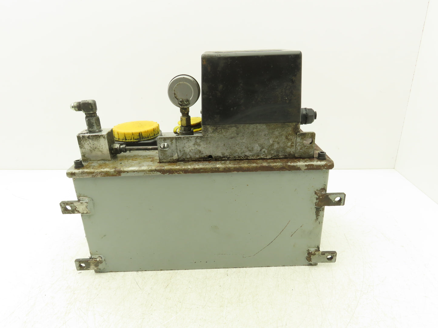 SKF MKU12-BW6-OI18+PSI Lubrication Pump Machine Oiler 6.7L Tank 0.1 L/Min 200V