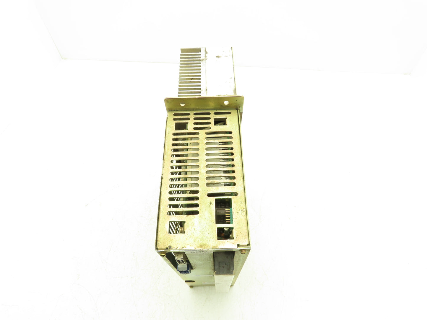 Yaskawa CACR-IR44SFBY8 P00 B12 Servo Drive Controller Servopack 5.9Hp 230VAC 3Ph