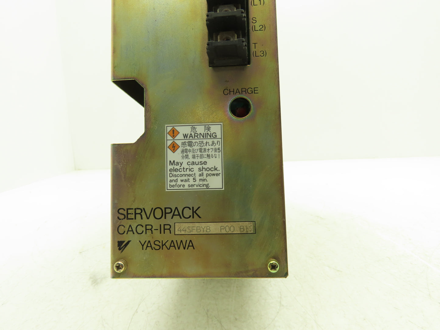 Yaskawa CACR-IR44SFBY8 P00 B12 Servo Drive Controller Servopack 5.9Hp 230VAC 3Ph