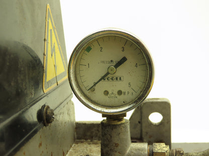 SKF MKU12-BW6-Type Lubrication Pump Machine Oiler 6L Tank ~0.1 L/Min 200V