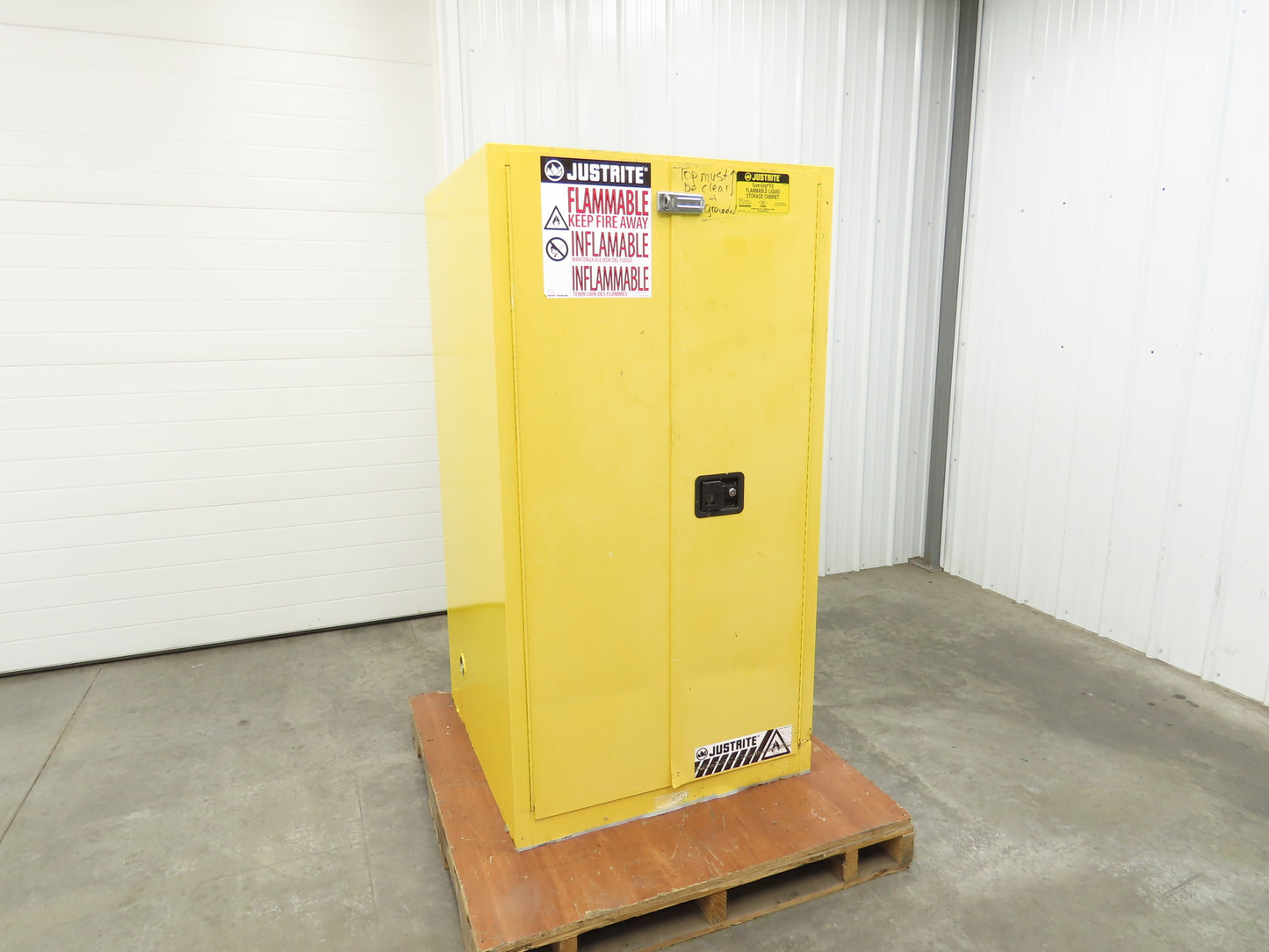 Justrite 896000 Flammable Safety Cabinet 60 Gallon Yellow Flammable Liquid
