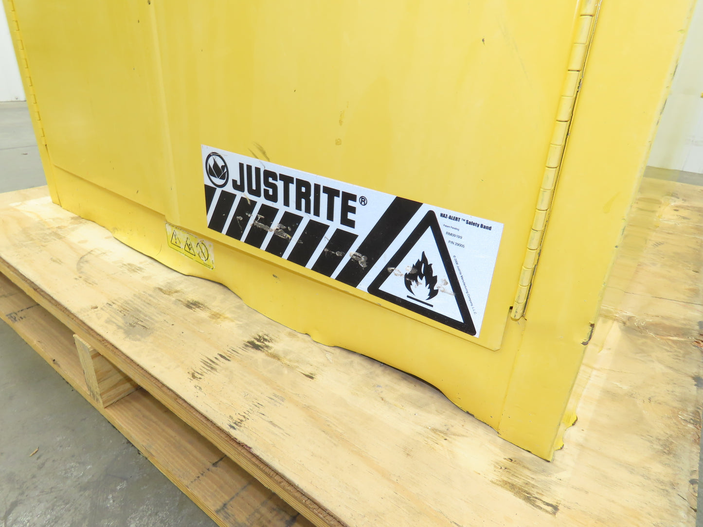 Justrite 896000 Flammable Safety Cabinet 60 Gallon Yellow Flammable Liquid