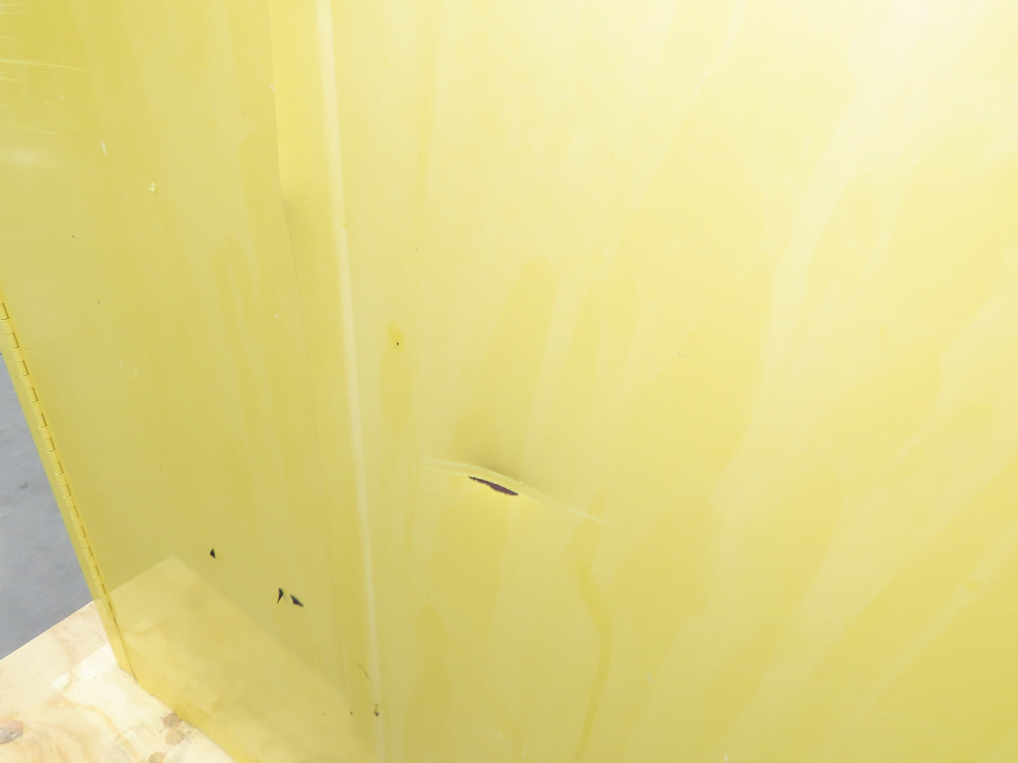 Justrite 896000 Flammable Safety Cabinet 60 Gallon Yellow Flammable Liquid