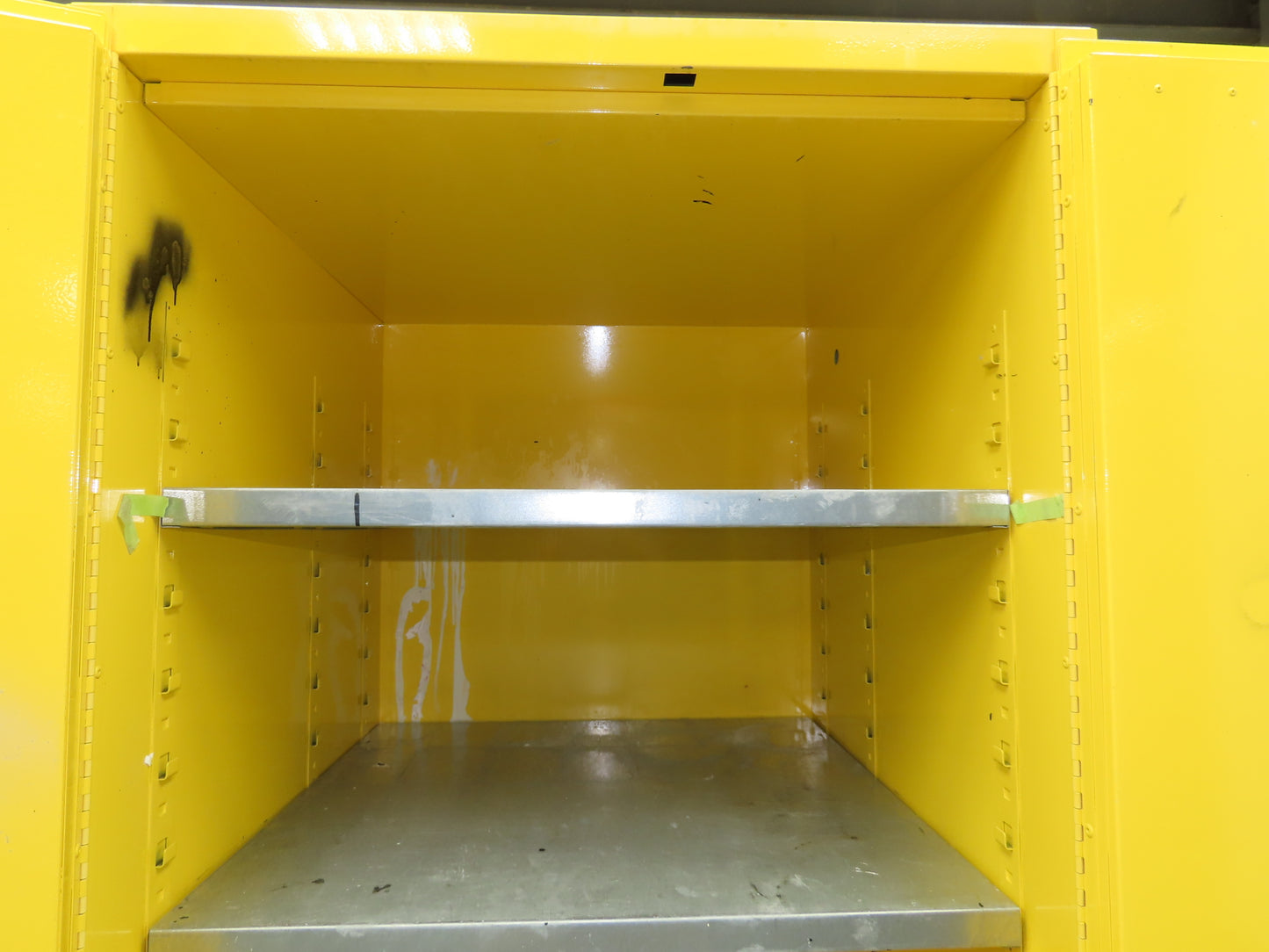 Justrite 896000 Flammable Safety Cabinet 60 Gallon Yellow Flammable Liquid
