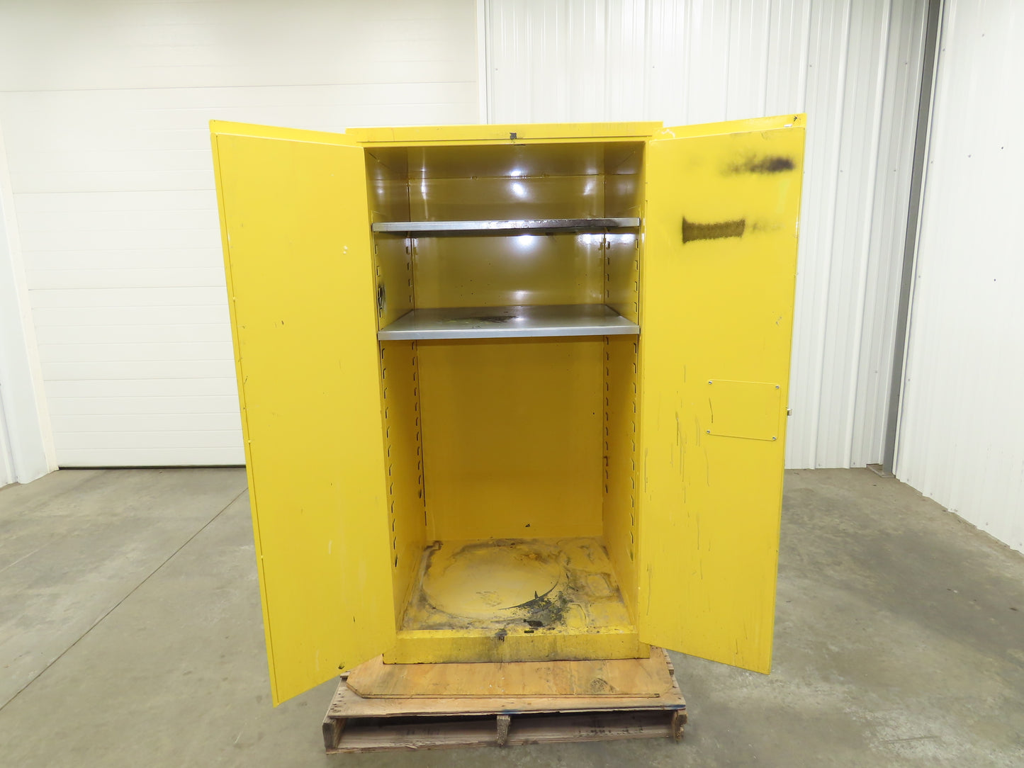 Jamco BM60 Flammable Safety Cabinet 60 Gallon Yellow Flammable Liquid